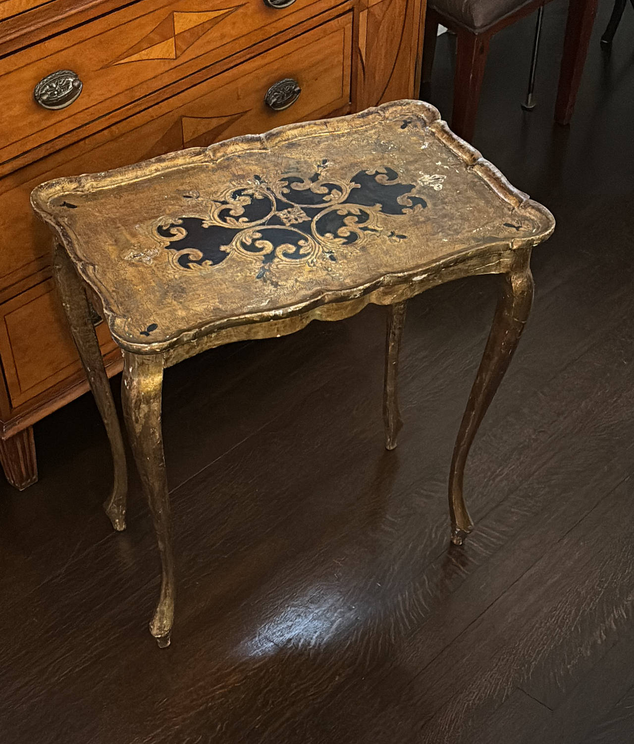 Vintage Italian Florentine Gilt Wood Side Table