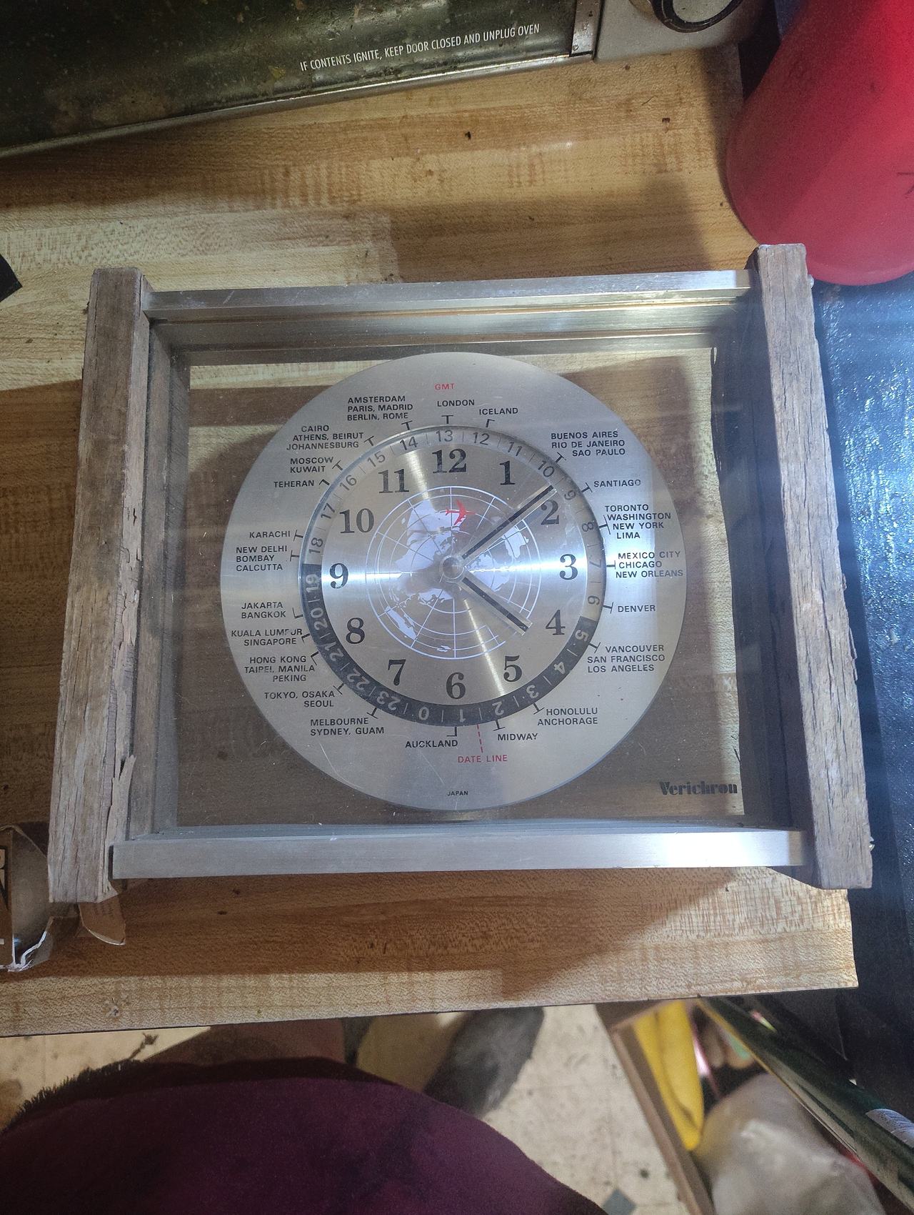 Verichron World Time Quartz Clock