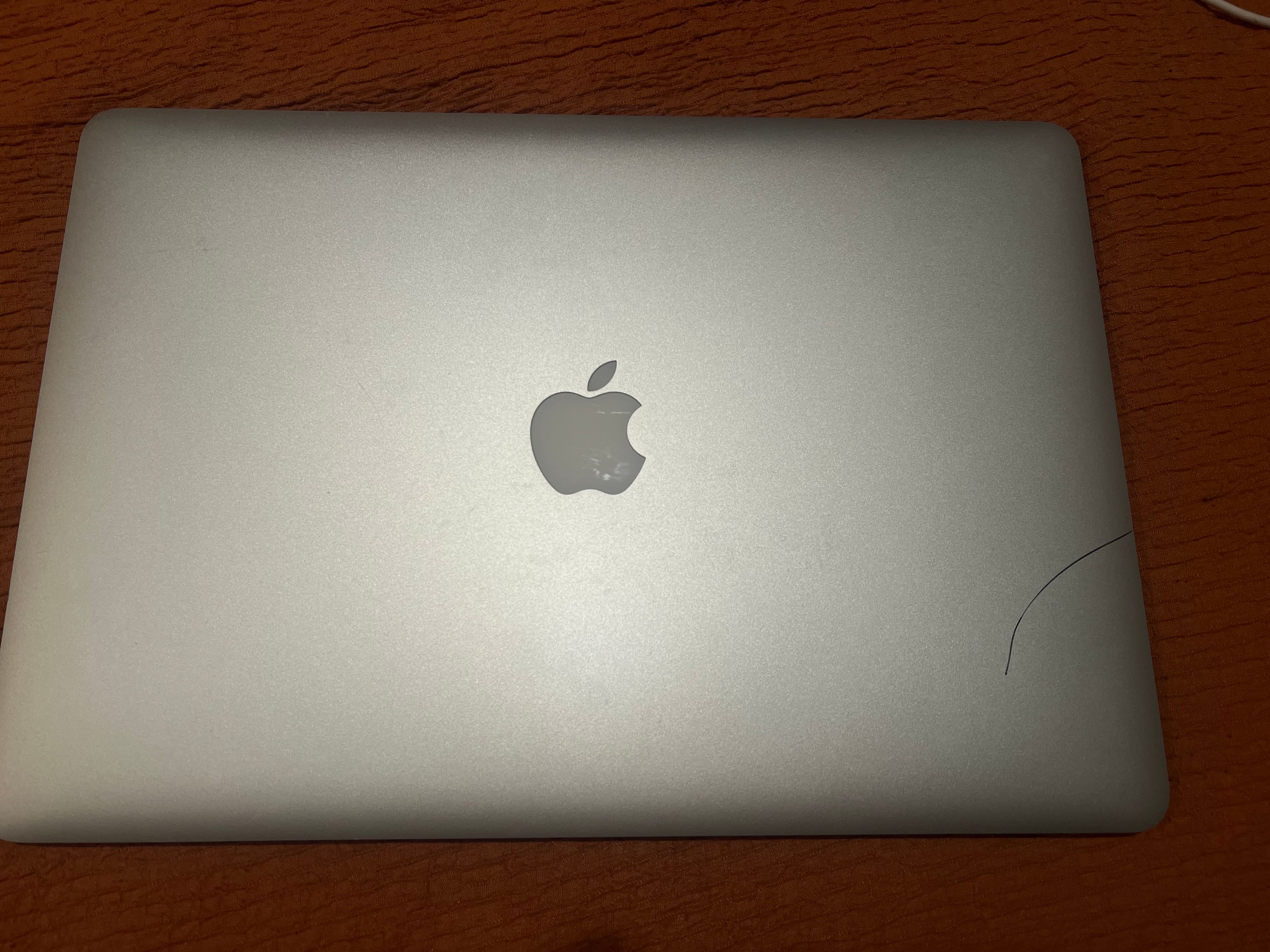 Apple MacBook Pro 15.4-inch (Silver) i7 - Image 6