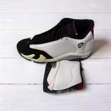 Air Jordan 14 Retro Black Toe 2006 - Image 5