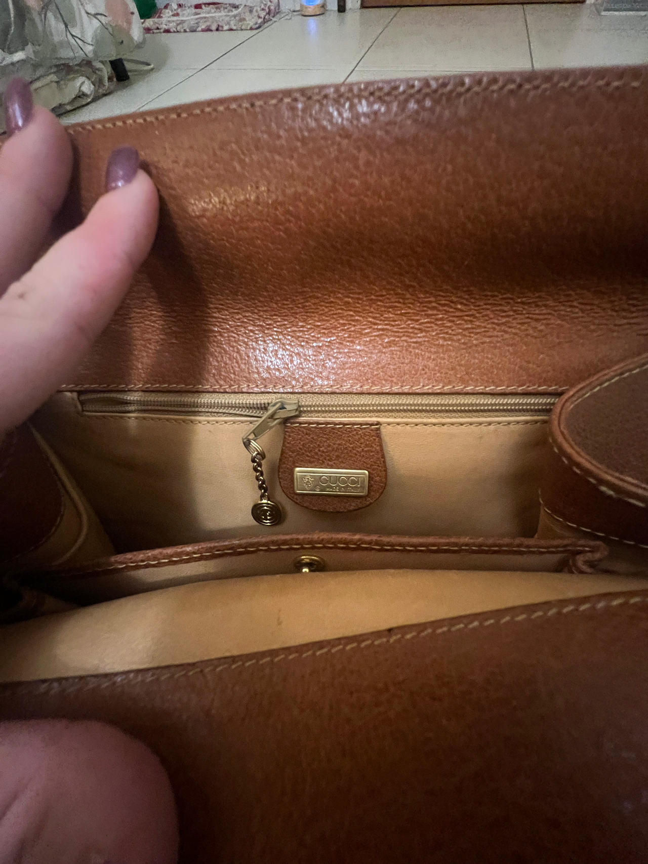 Gucci Leather Shoulder Bag