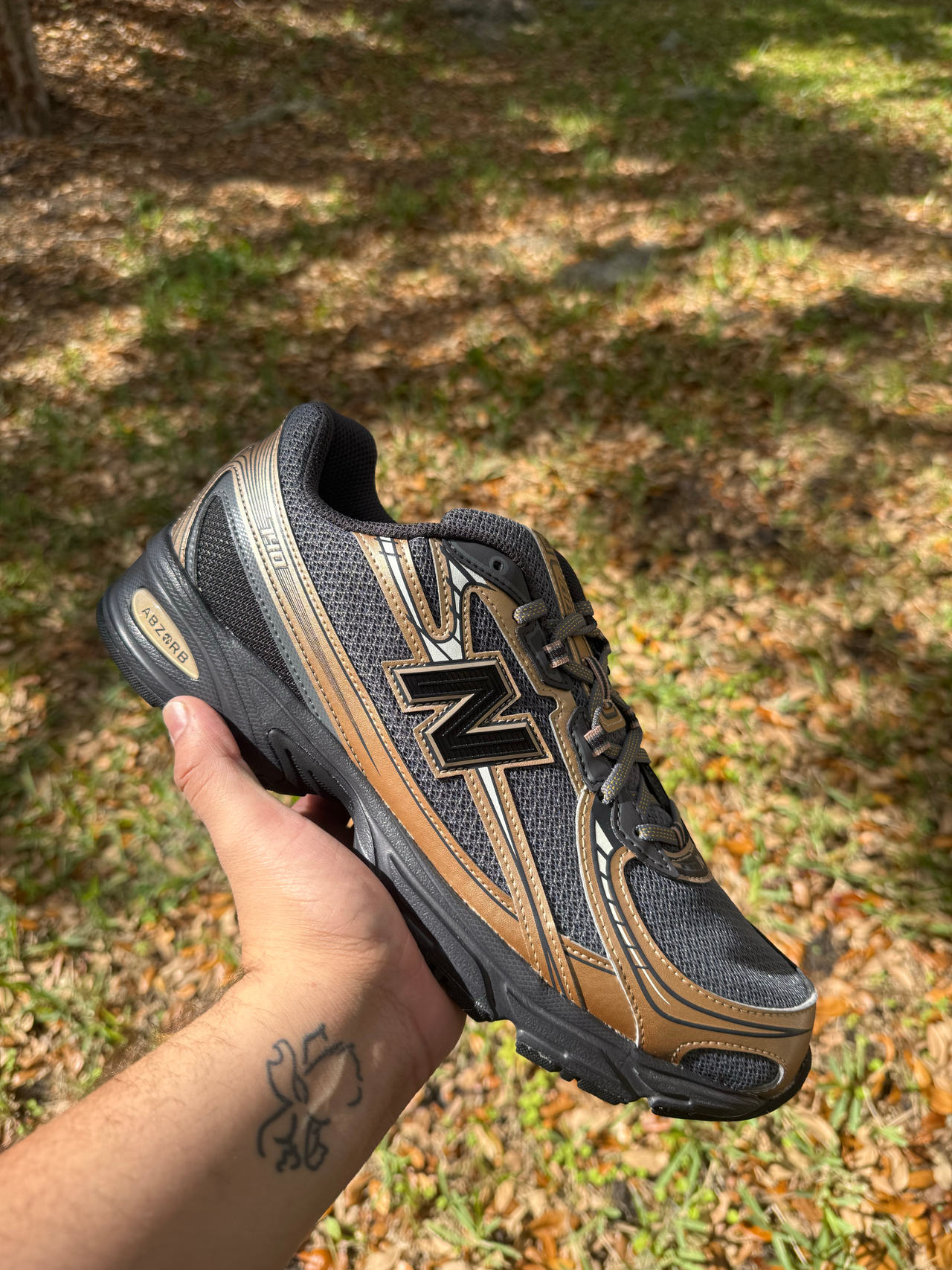 New Balance 740 v2 U740BD2 Black Castlerock Gold
