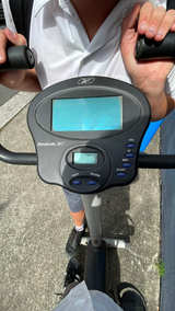 GINTELL Upright Exercise Bike - Image 2