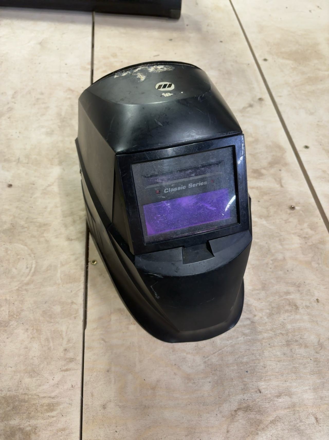 Lincoln Electric K29 Auto-Darkening Welding Helmet