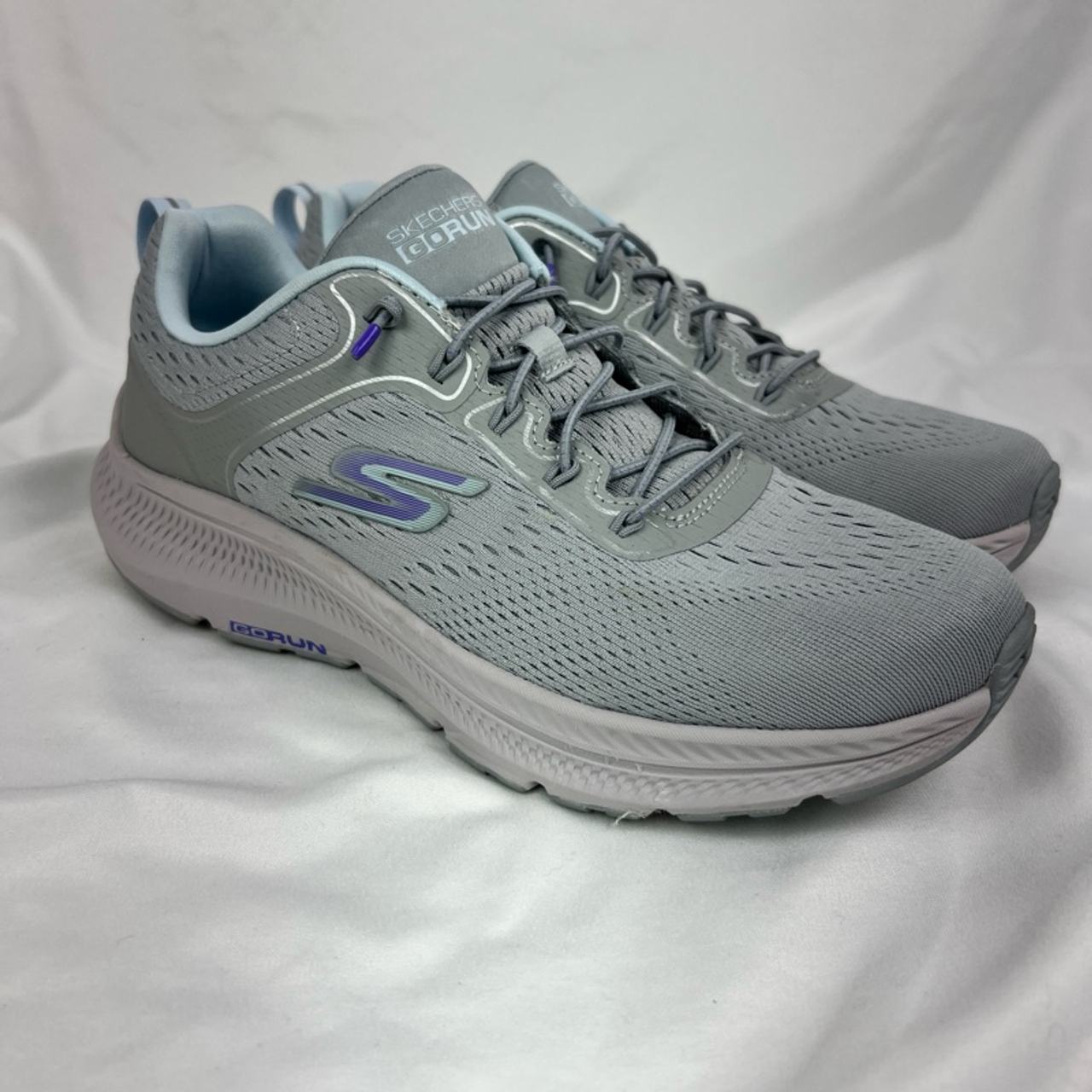 Skechers GO Run Consistent 2.0 Women's Running Shoe Slip in Sneakers Size 8 Blue