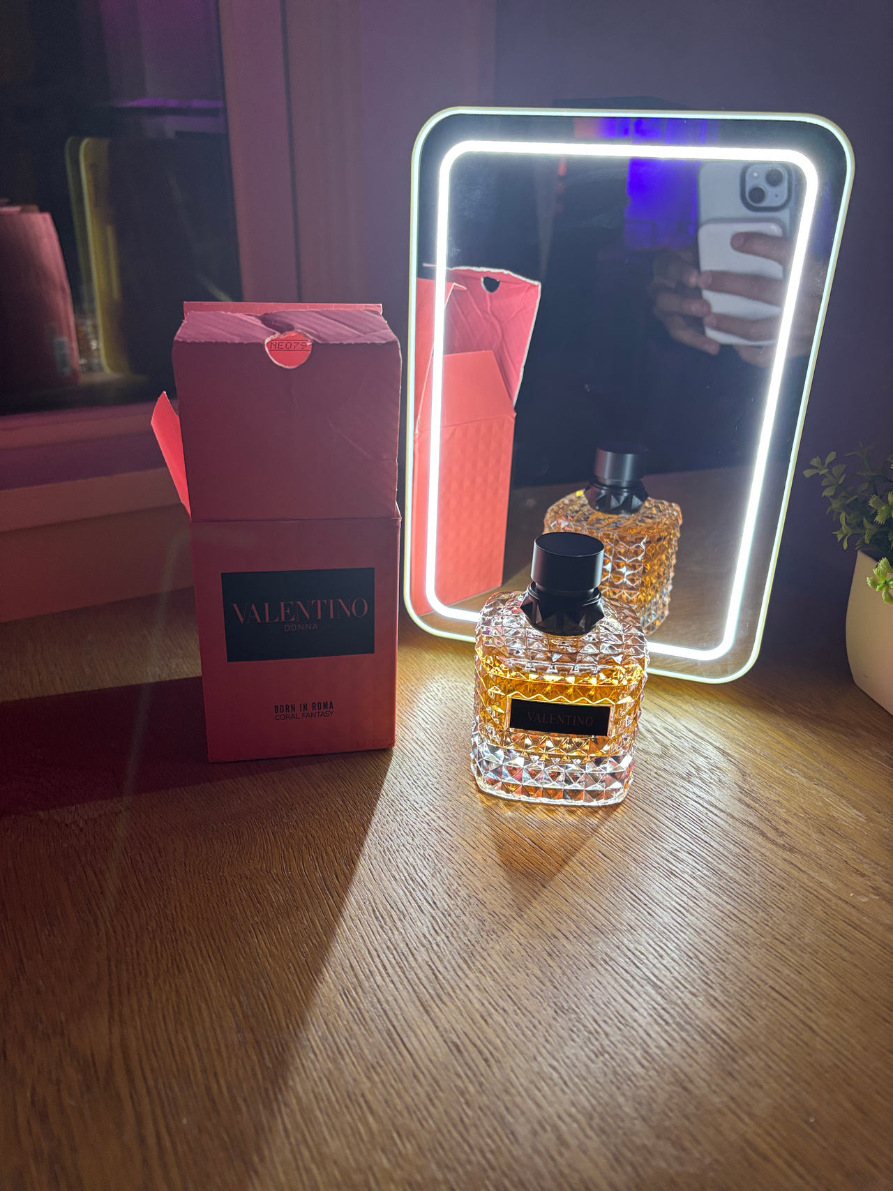 Valentino Uomo Born In Roma Coral Fantasy Perfume