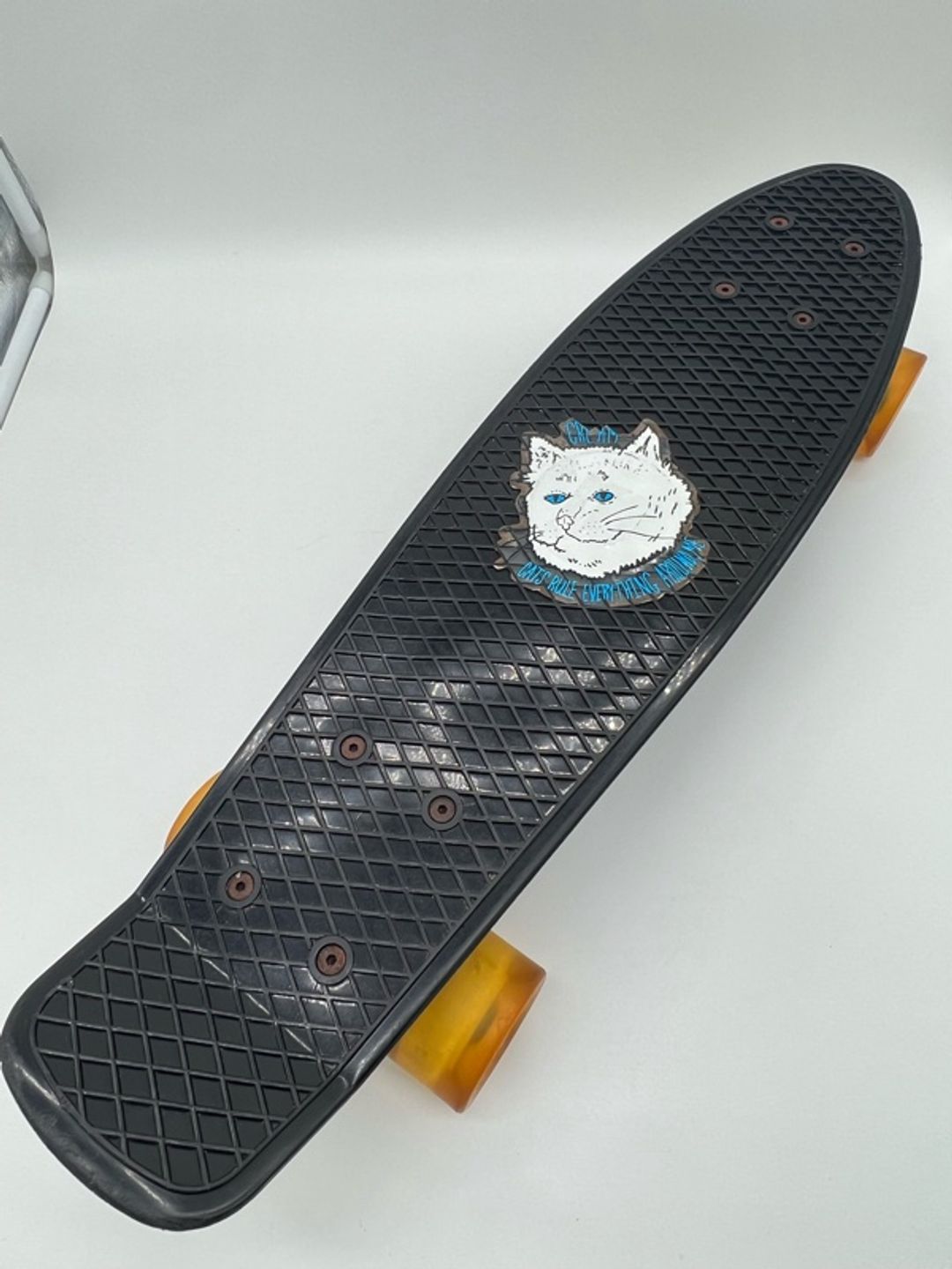 Penny Skateboards 22" Plastic Cruiser Skateboard Black with LED light- up wheels