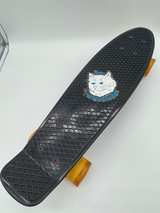 Penny Skateboards 22" Plastic Cruiser Skateboard Black with LED light- up wheels - Image 1