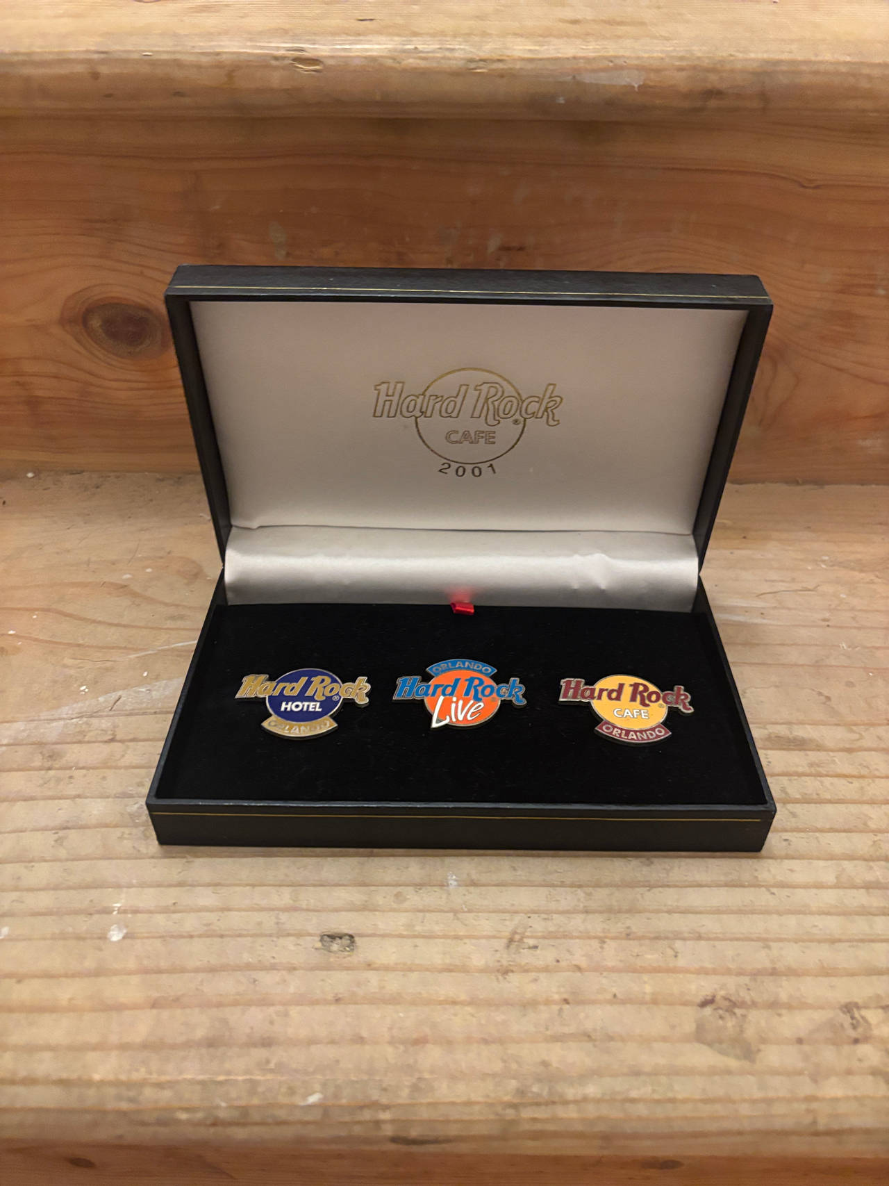 Hard Rock Cafe Orlando Pin Set