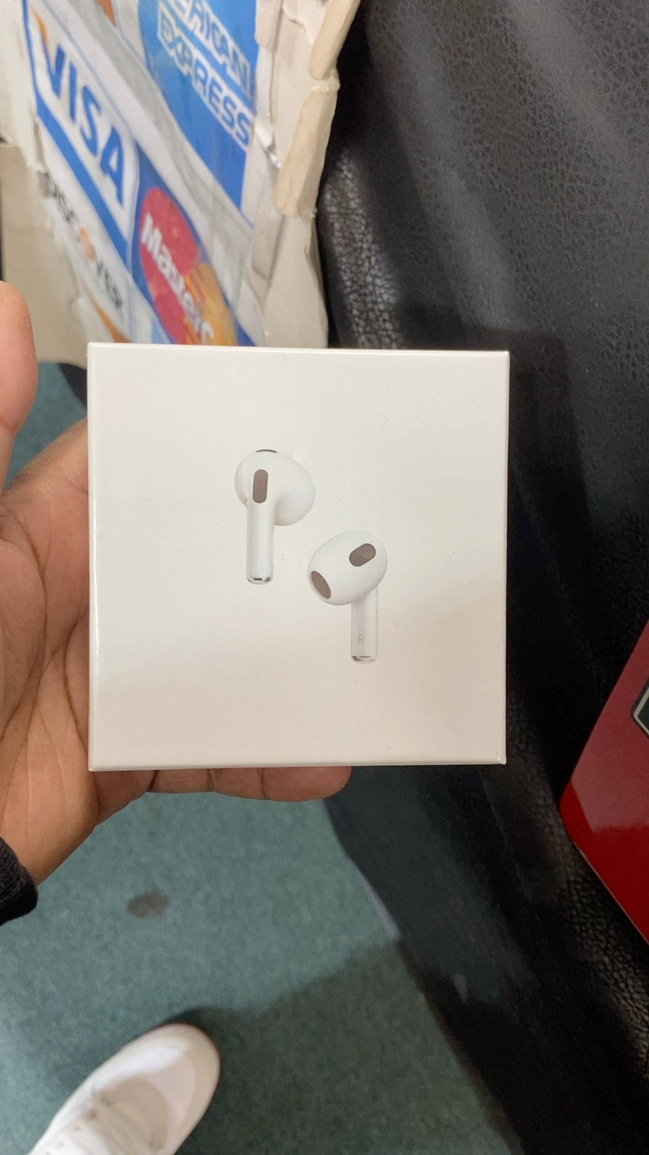 Apple AirPods Pro (2nd Generation) - White