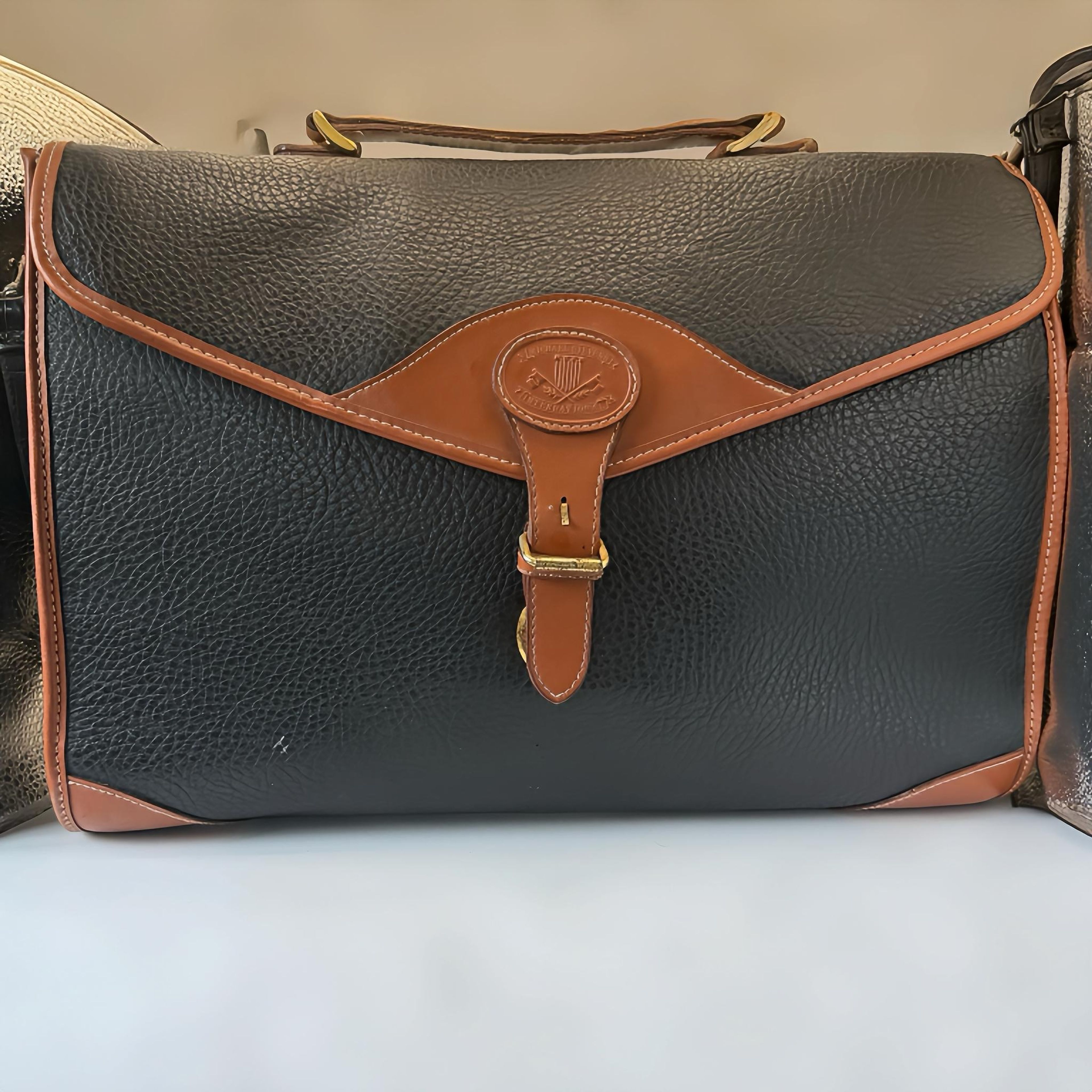 Michael Stevens International Leather Bag - Image 3