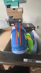 10.5M AND1 Men's Basketball Shoes Multi-Color Neon - Image 5