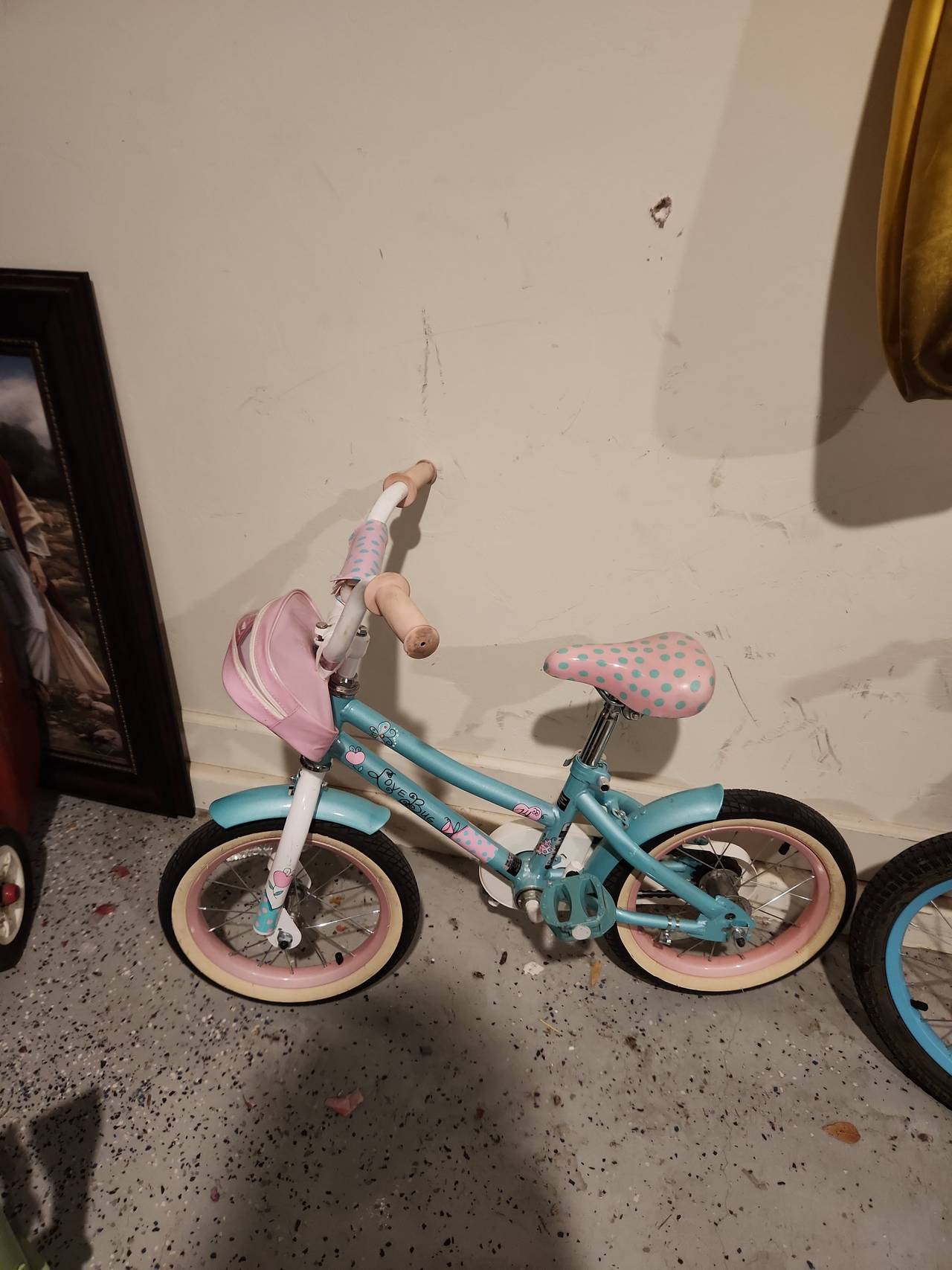 Huffy Love Bug 12" Kids Bike