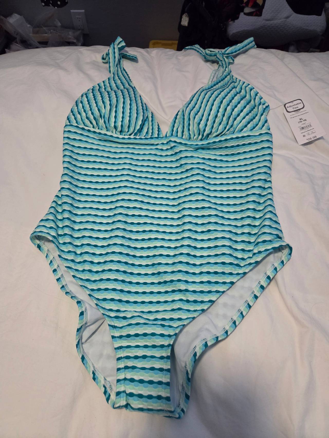Time and Tru Women's Wavy Stripe One-Piece Swimsuit