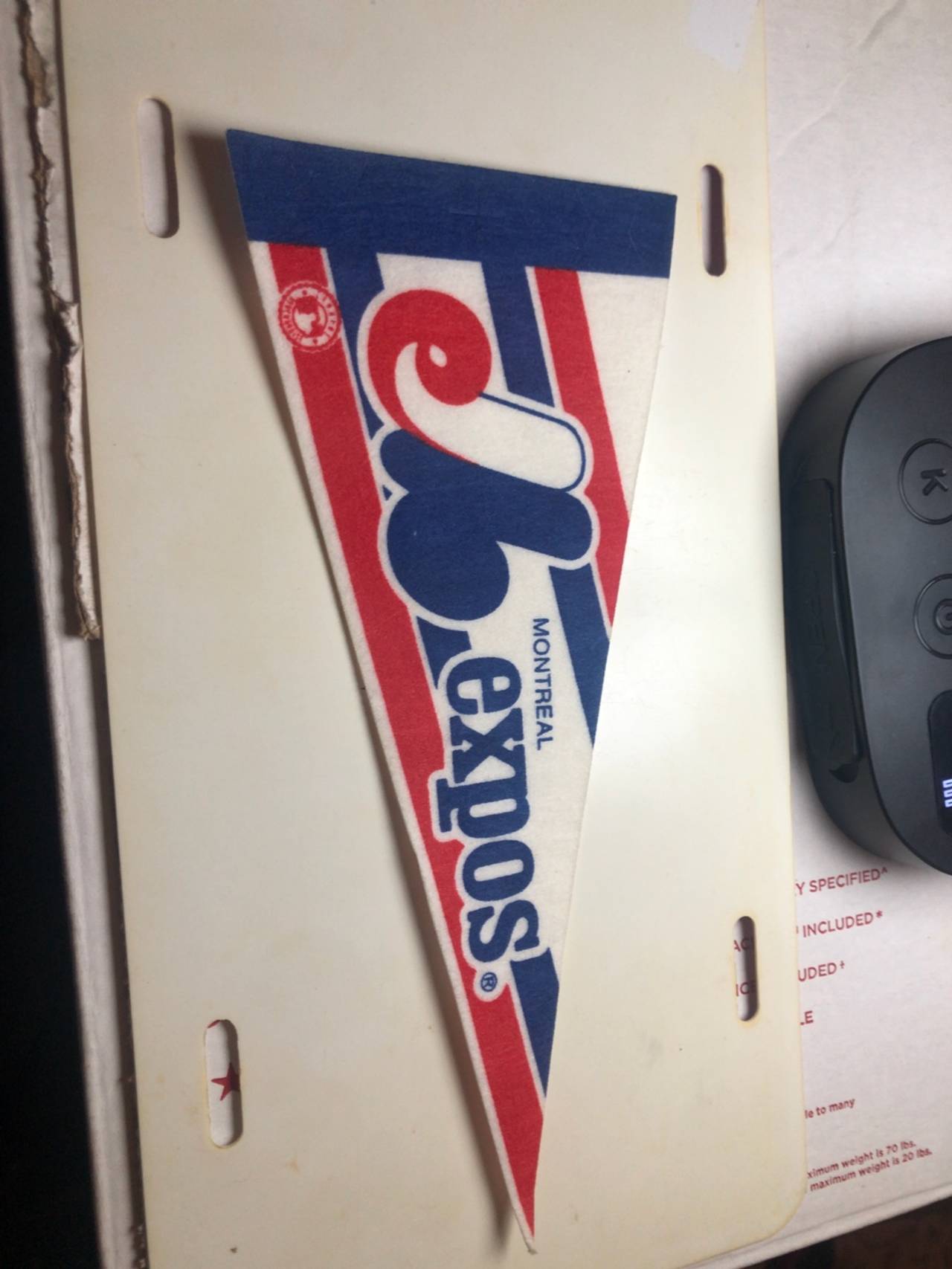 Vintage Montreal Expos MLB Baseball Felt Pennant Flag