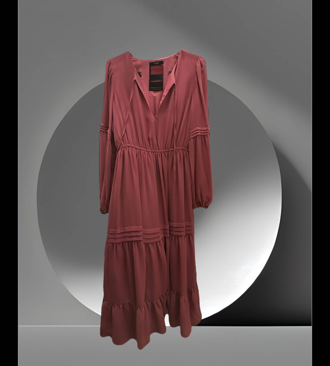 Long Sleeve Tiered Midi Dress
