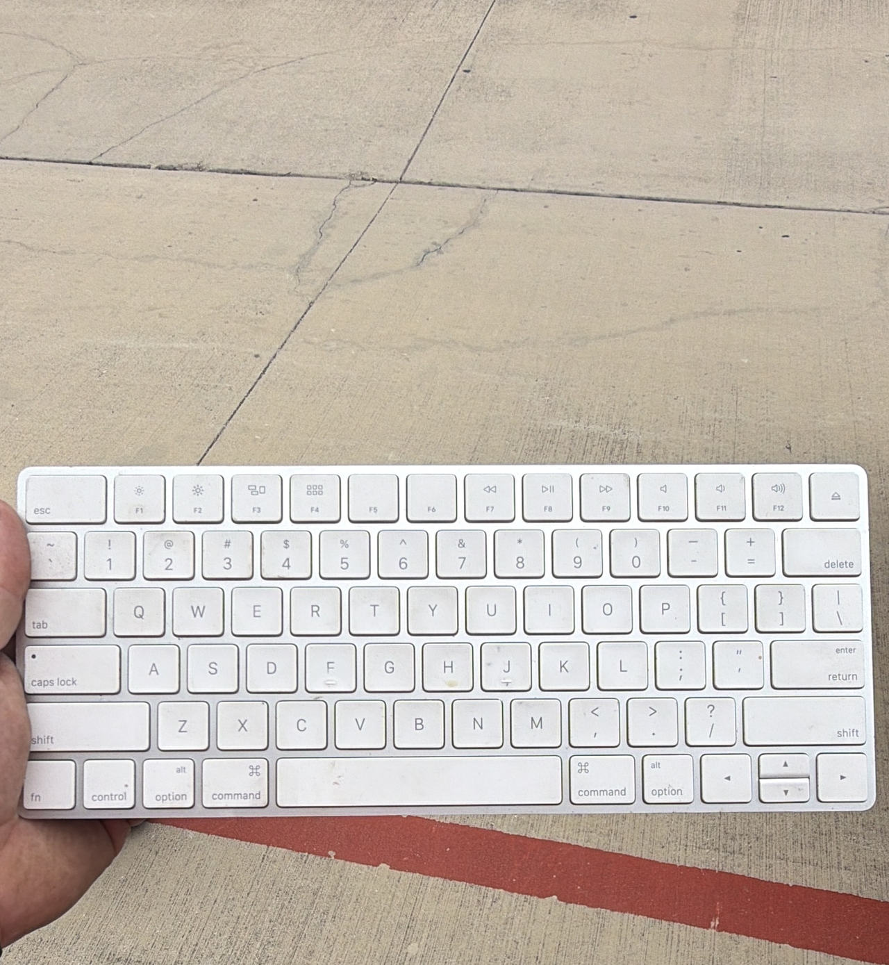 Apple Wireless Keyboard A1314