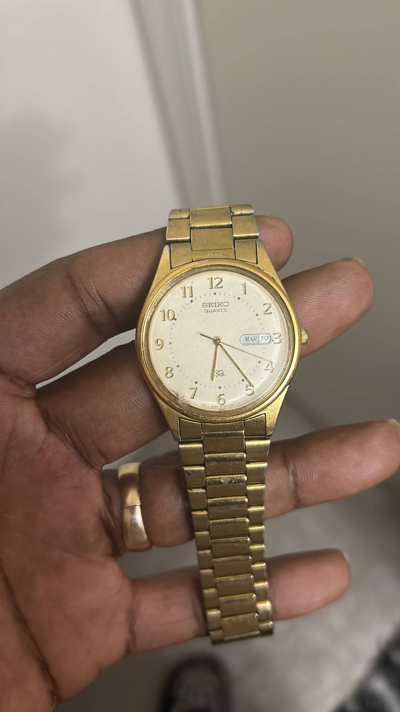 Seiko SQ Quartz Day-Date Gold Tone Watch