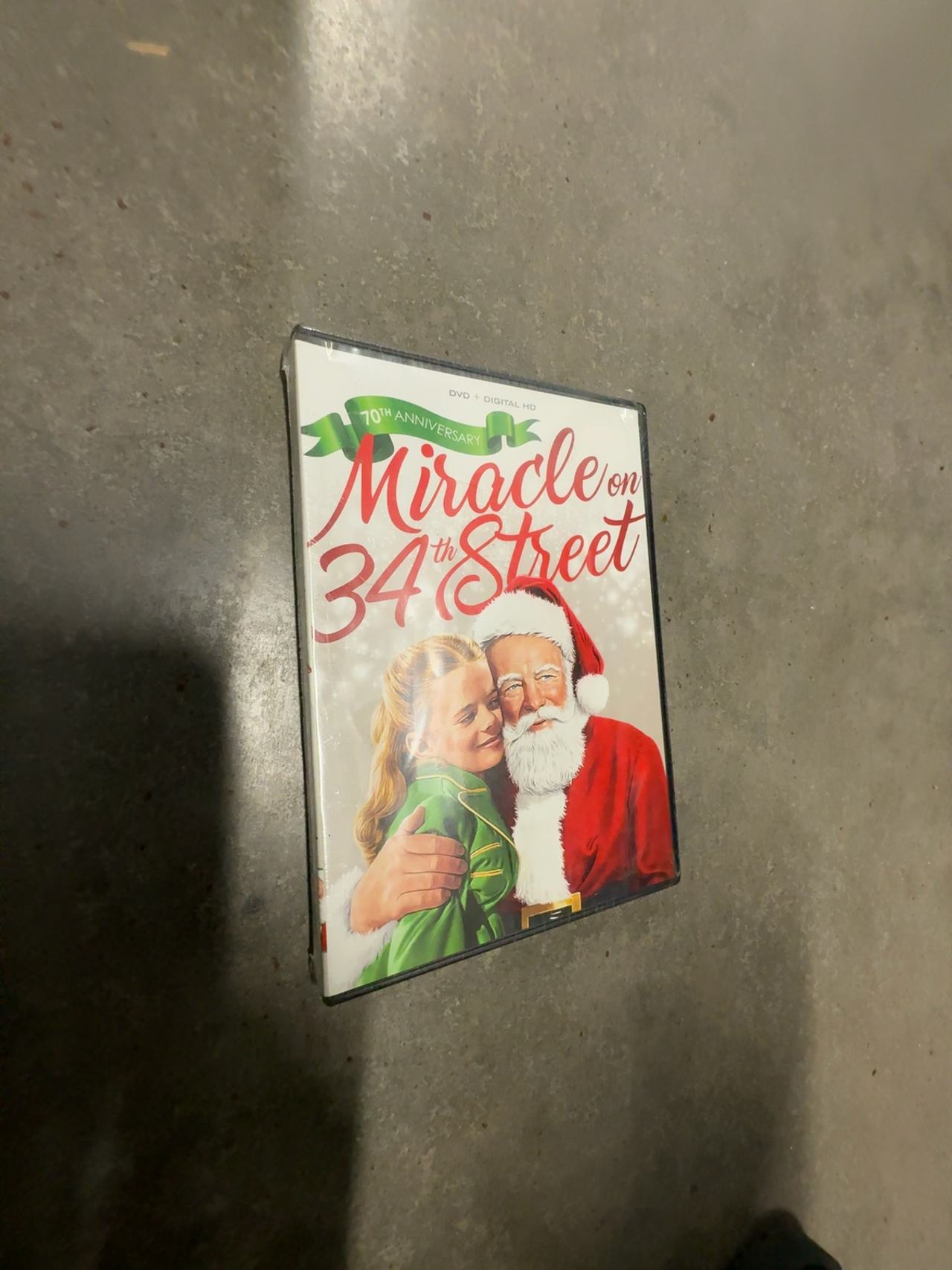 Miracle on 34th Street 70th Anniversary DVD