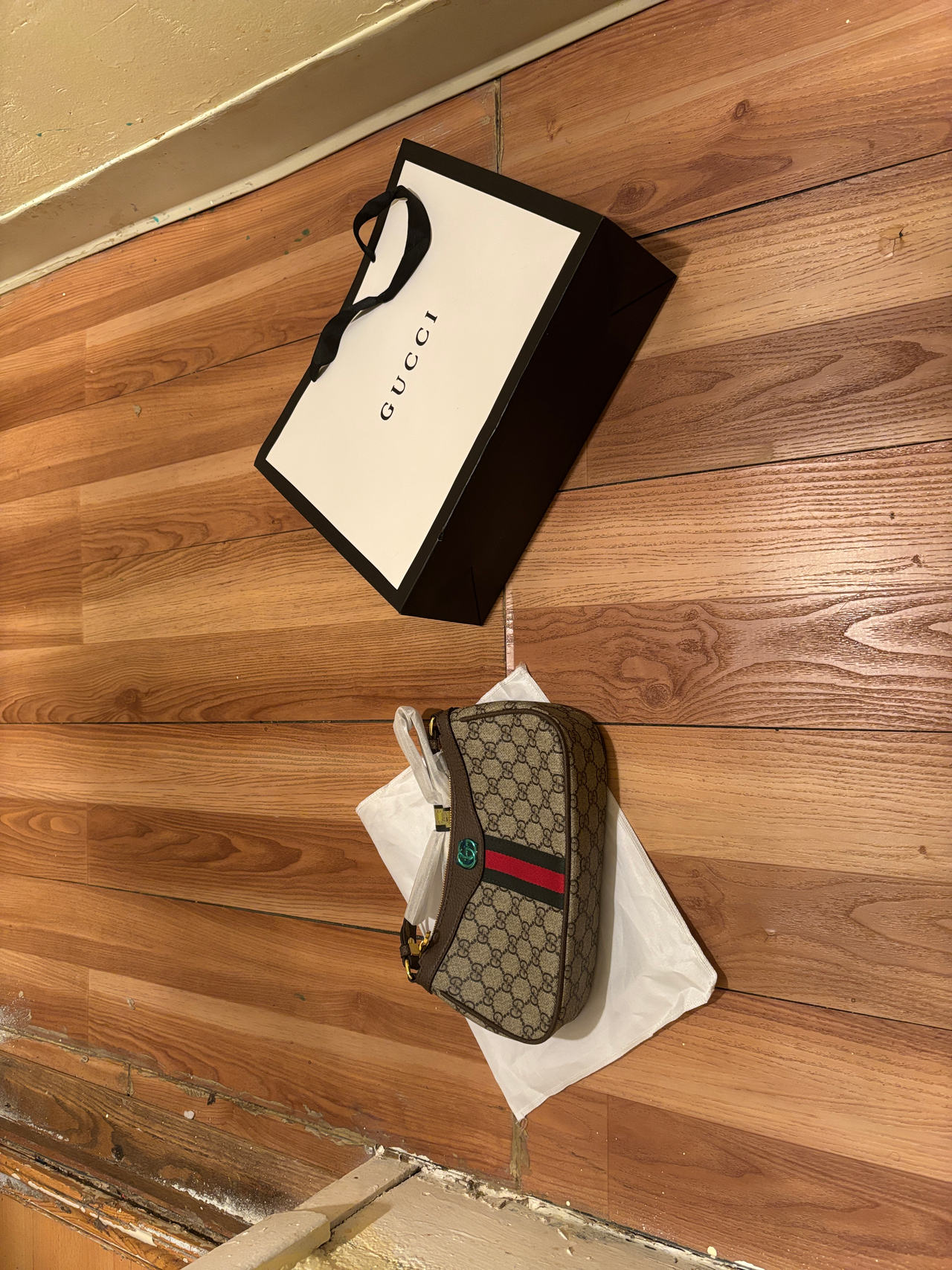 Gucci Ophidia GG Small Shoulder Bag