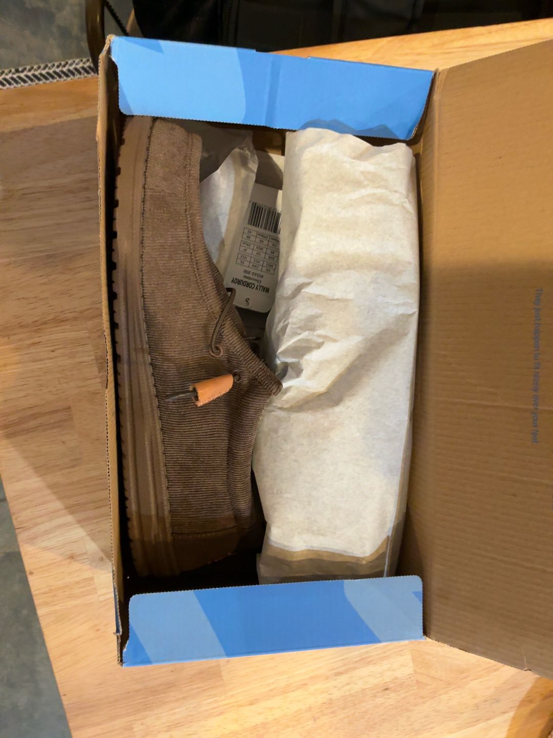 Hey Dude Men's Wally Corduroy Shoes