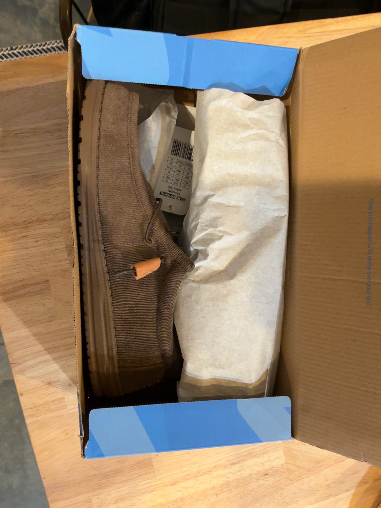 Hey Dude Men's Wally Corduroy Shoes