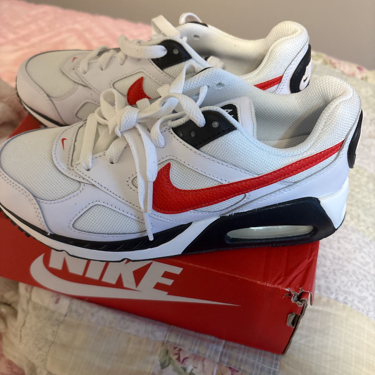 Nike Air Max 180