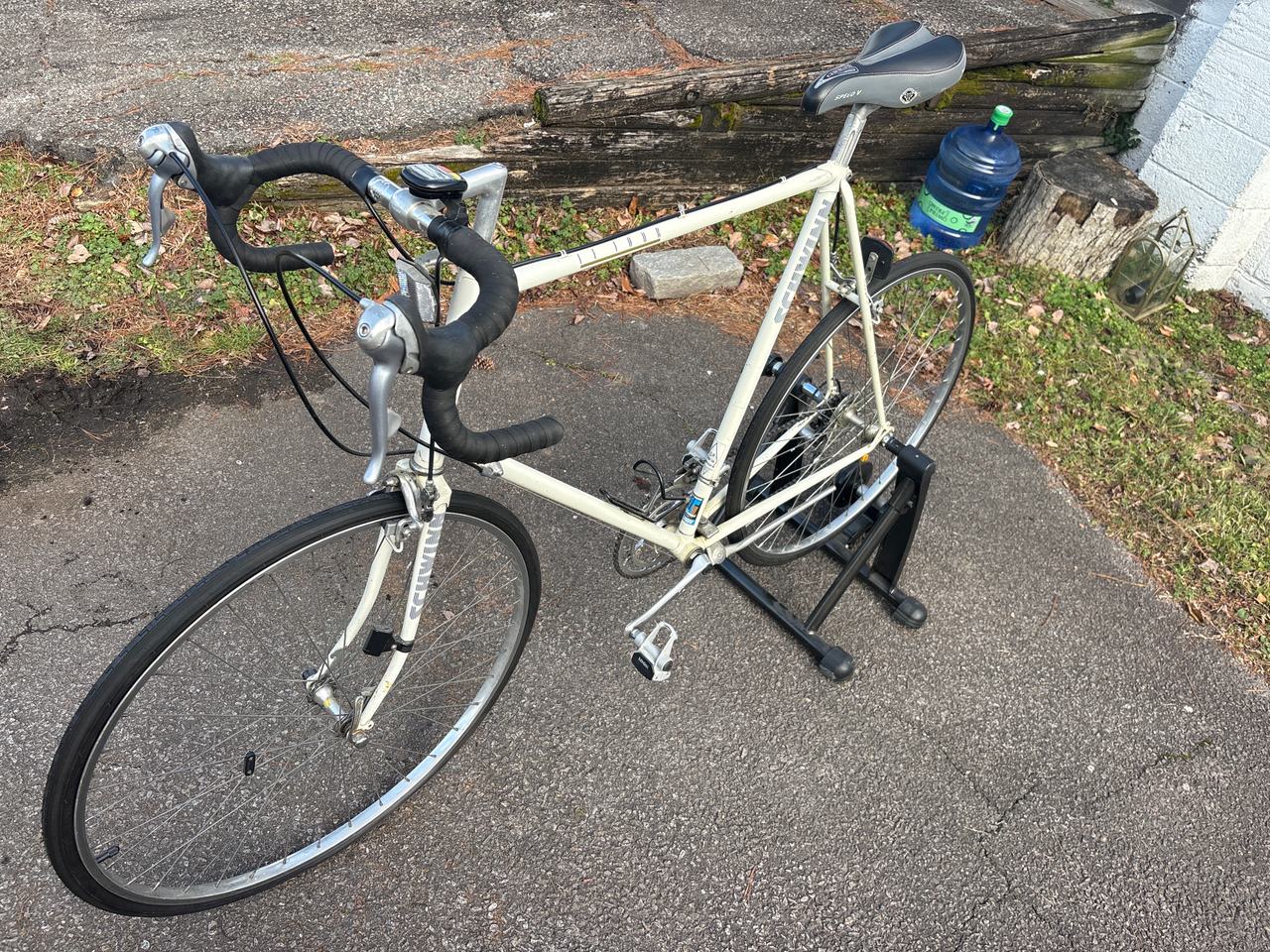 Cannondale Road Bike