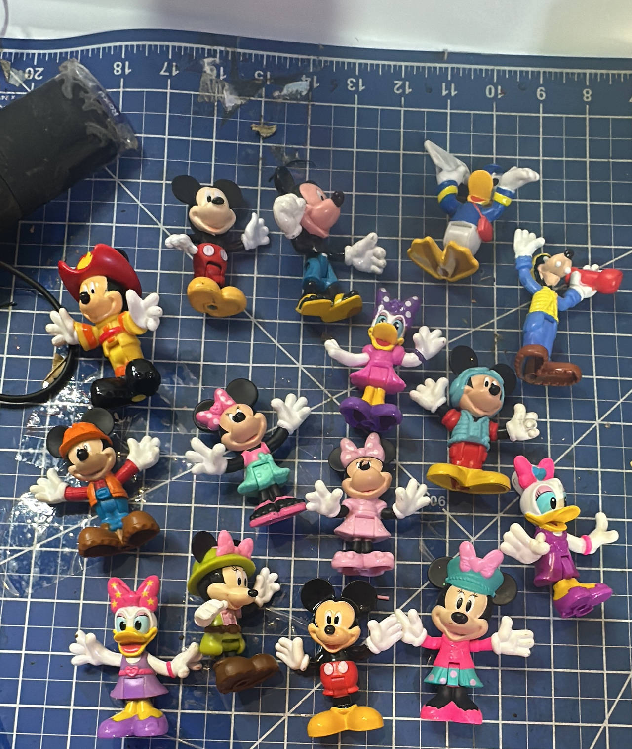 Disney Mickey Mouse Clubhouse Poseable Figures Lot. 151