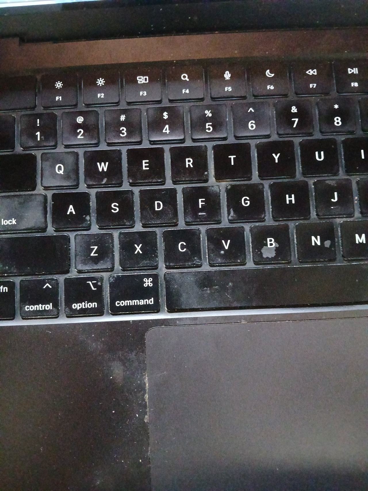 Apple MacBook Air (M1, 2020)