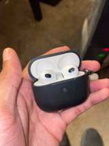Apple AirPods (3rd Generation) - Image 3