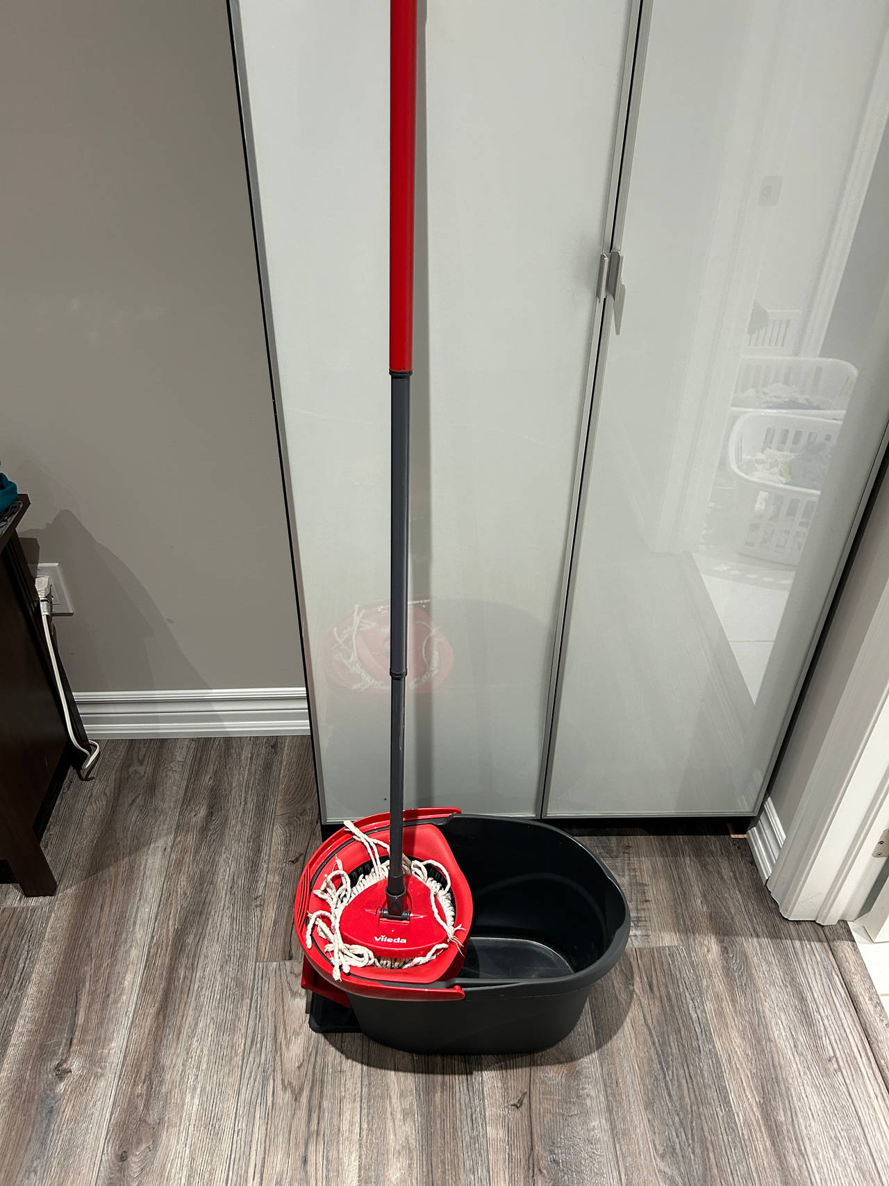 Vileda EasyWring Spin Mop & Bucket System