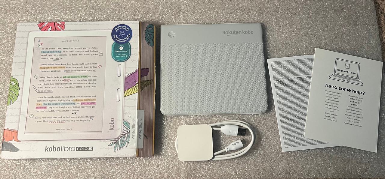 Kobo Libra Colour open box like new works perfectly with charger