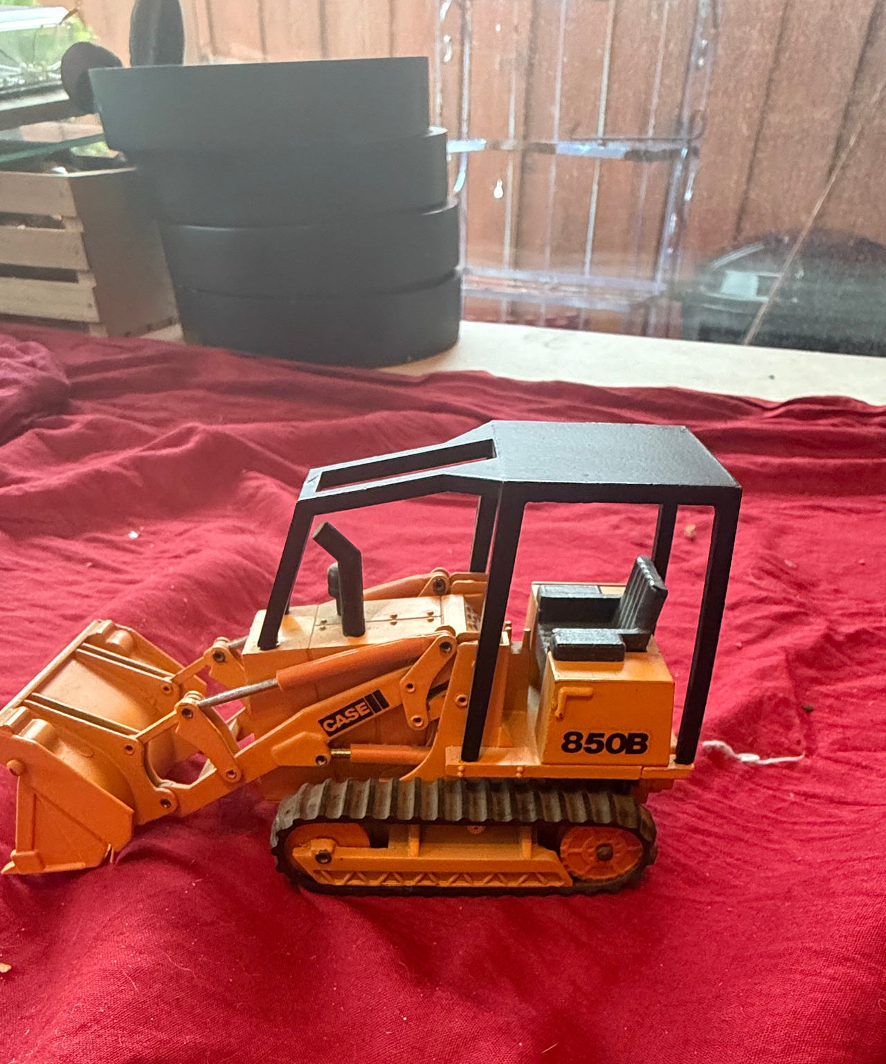 Case 850B Crawler Loader Die-Cast Toy
