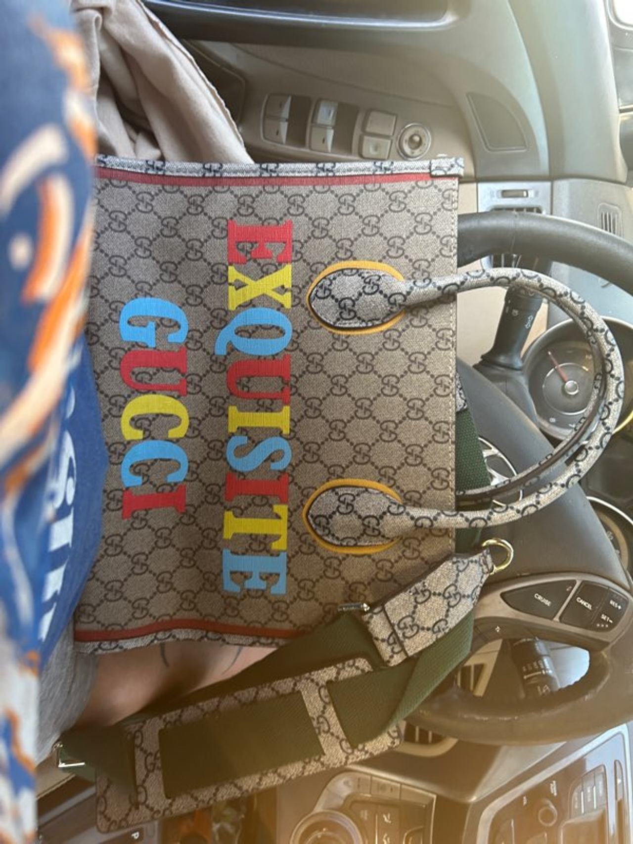 Gucci Exquisite GG Supreme Tote Bag