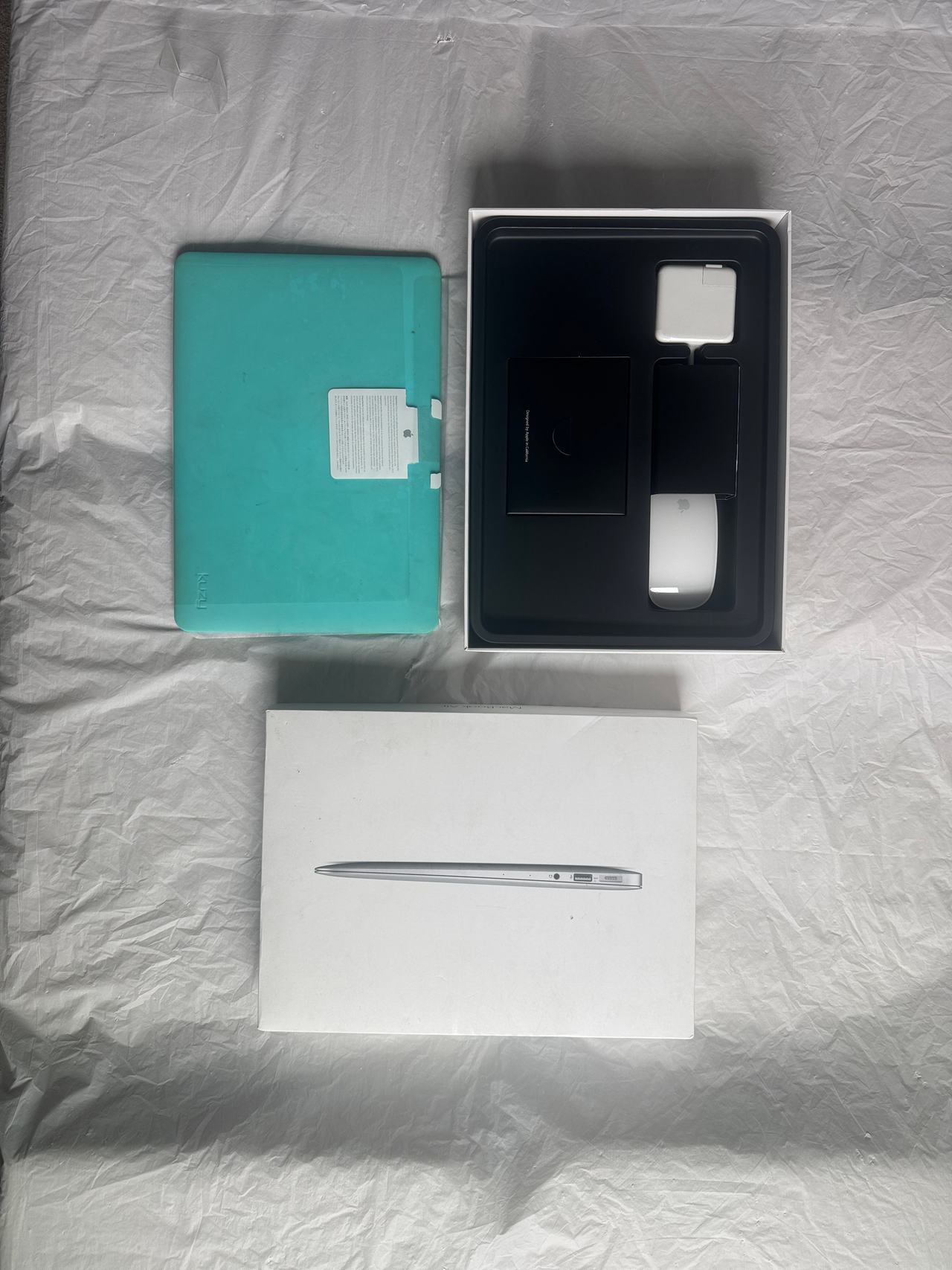 Apple MacBook Air 13" (Early 2015)