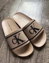 Calvin Klein Women’s Slides Size 8 New - Image 3