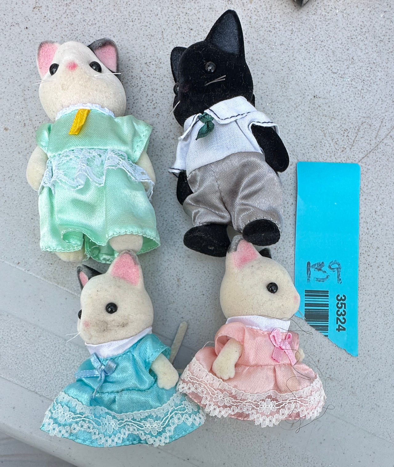Calico Critters Tuxedo Cat Family