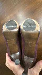 Donald Pliner Suede Pumps Size 6 - Image 4