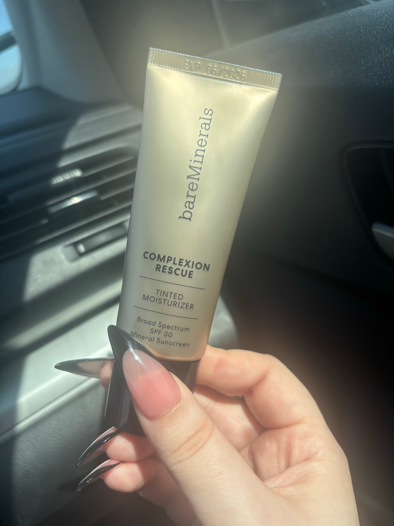 bareMinerals Complexion Rescue Tinted Moisturizer