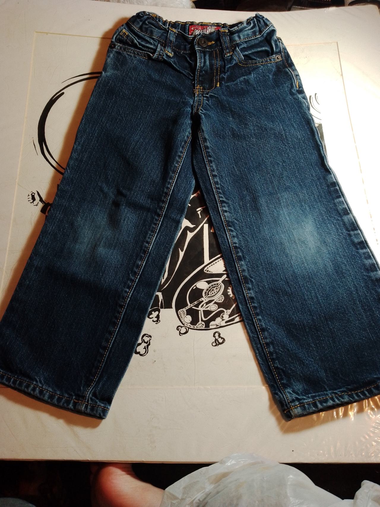 Old Navy Boy's Regular 5T Jeans