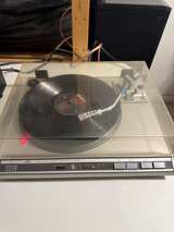 JVC L-F66 Fully Automatic Direct Drive Turntable (Tested and Working Very Nice) - Image 5