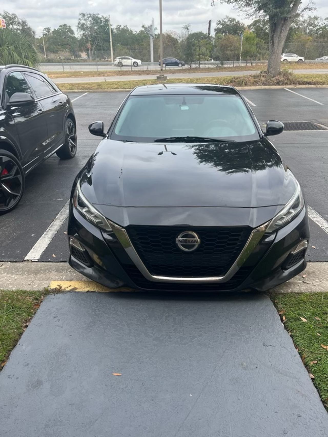Nissan Altima SR 19