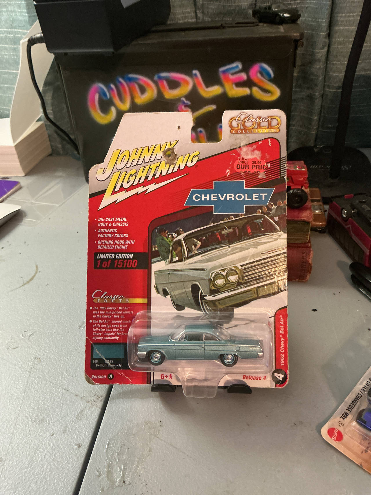Johnny Lightning 1962 Chevy Bel Air Twilight Blue Poly