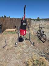 Everlast Single-Station Heavy Bag Stand and MMA Bag Kit - Image 2