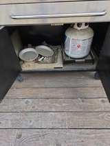Brinkmann Select 2700 5-Burner Propane Gas Grill - Image 1