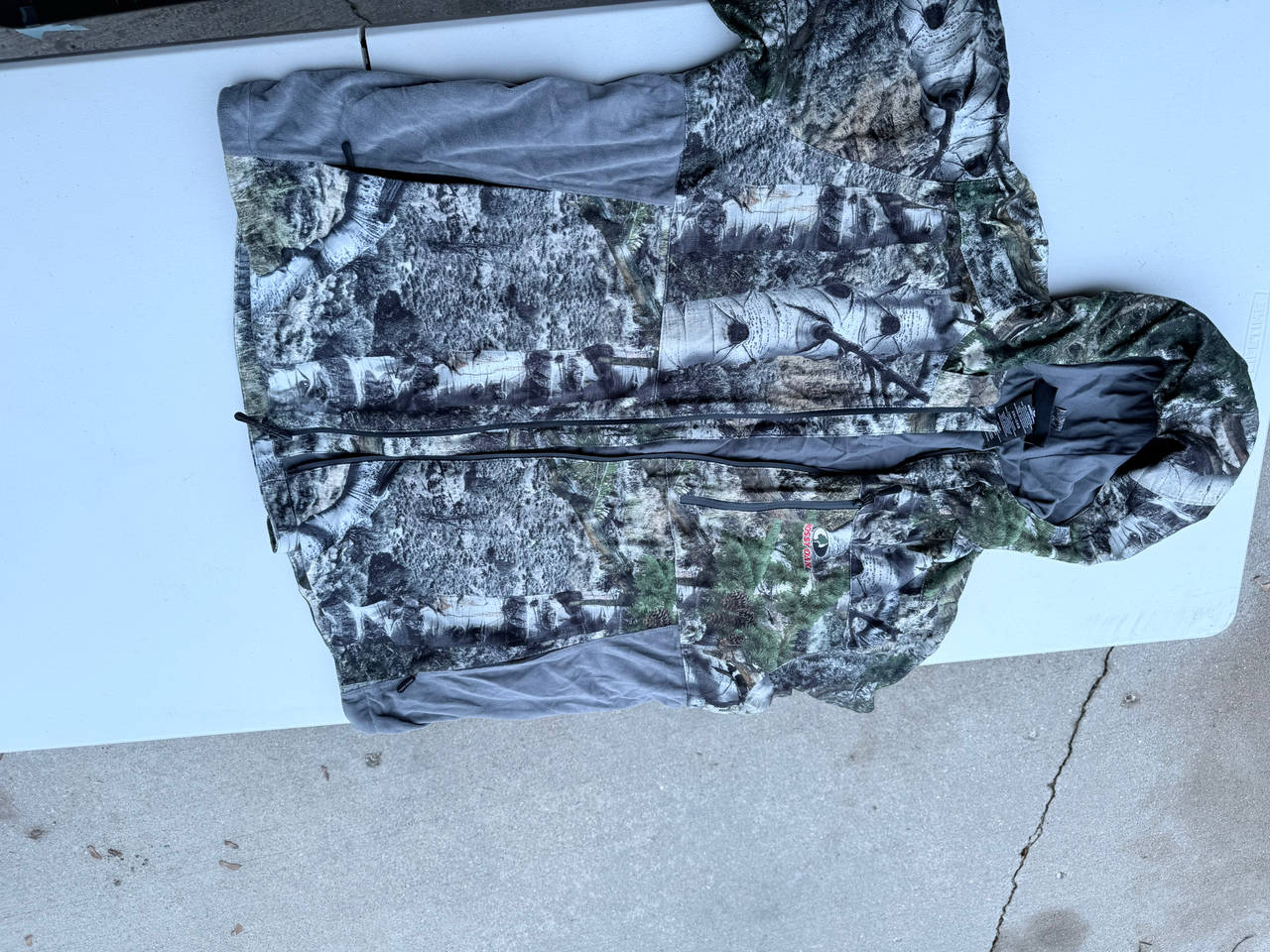 Mossy Oak Mountain Country Camo Hooded Jacket