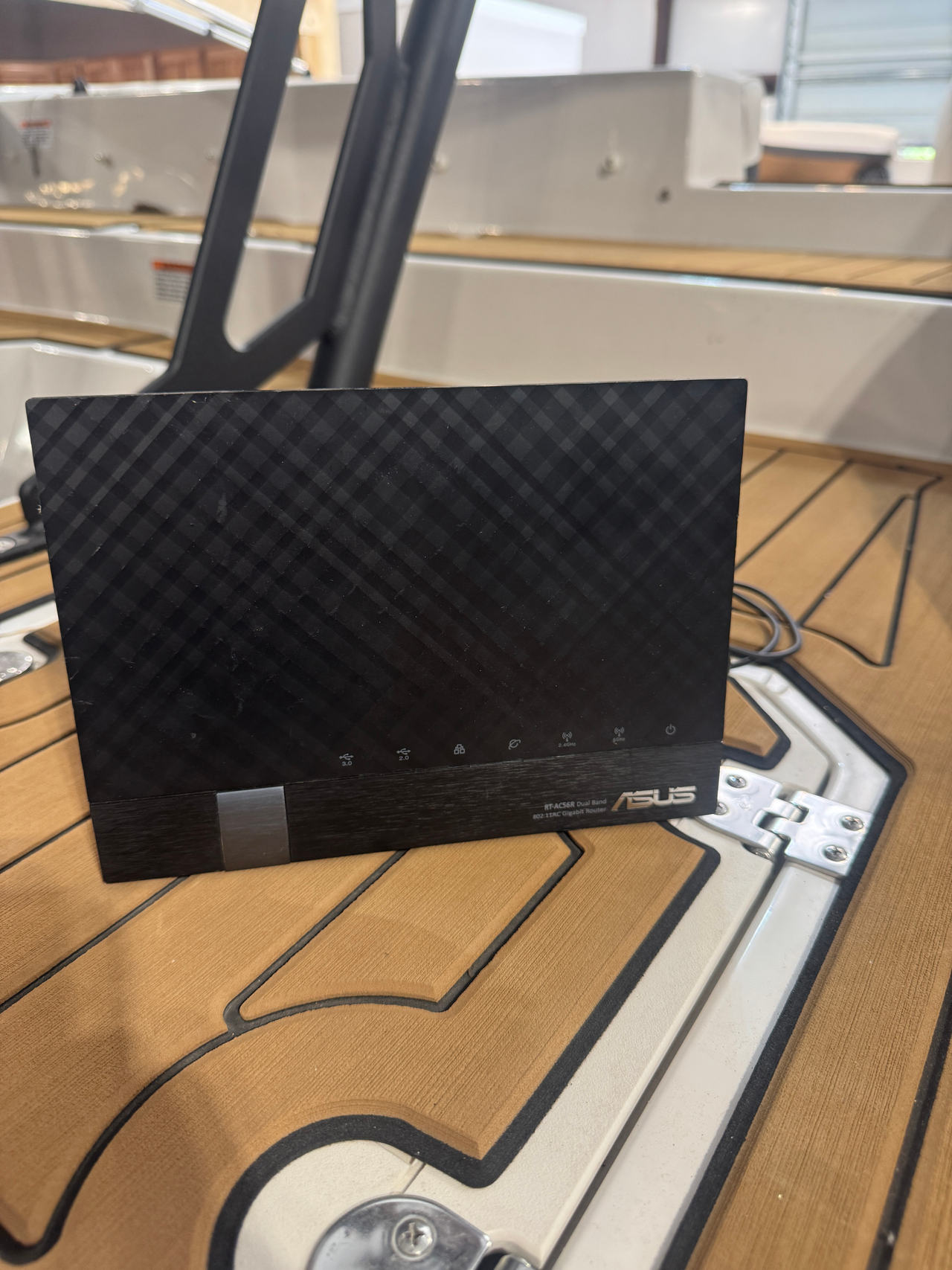 ASUS RT-AC68U Dual-Band Gigabit Router