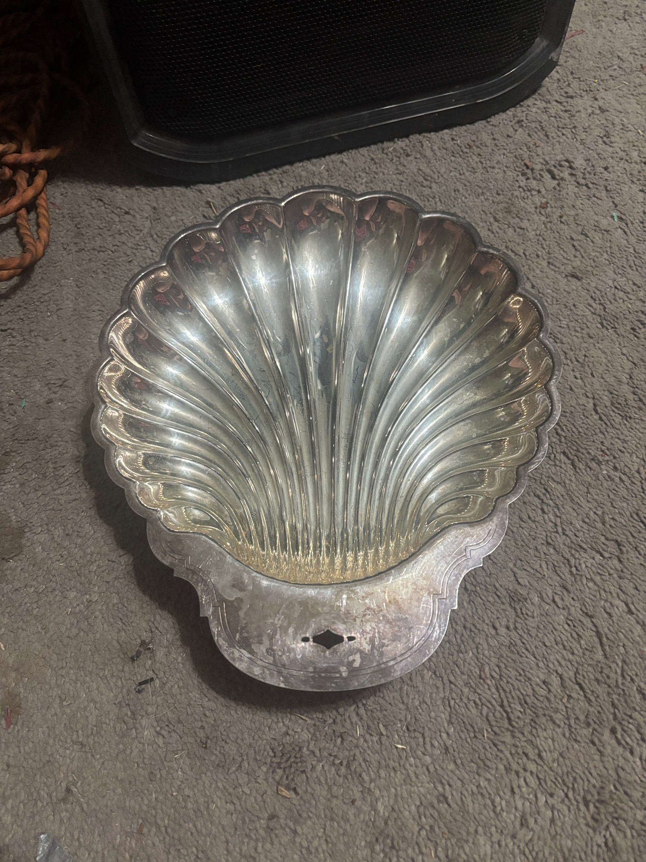 Silver Shell Wall-Mounted Holy Water Font