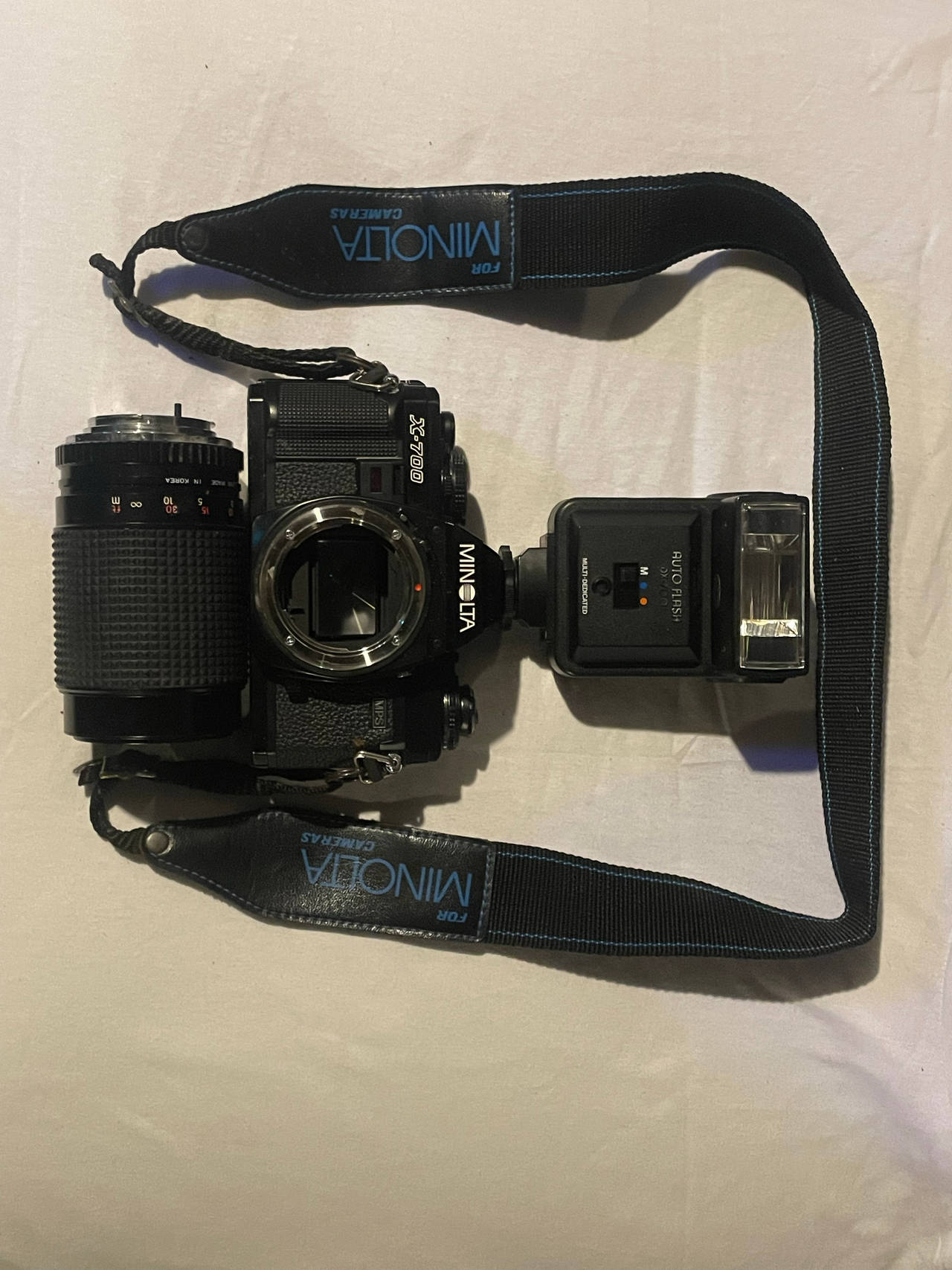 Minolta X-700 35mm SLR Camera with Lens and Flash